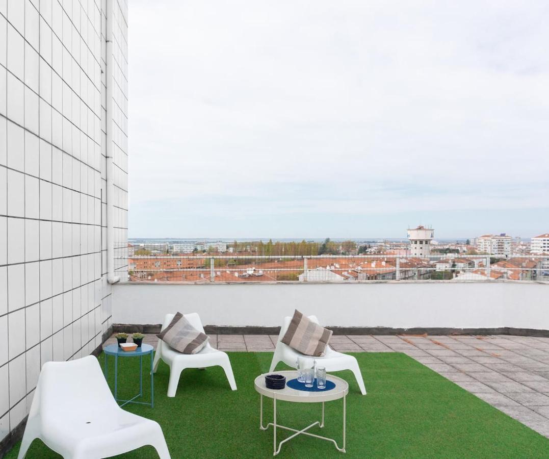 8Rooftop - T2 Com Terraco E Vista Para As Salinas! Apartment Aveiro Exterior foto